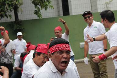 HUT RI ke-73 di Parna Raya 16