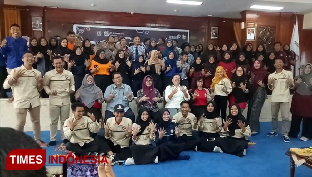 Ratusan Remaja Ikuti Sosialisasi Genrevolution Berteman di Kota Bontang yang di gelar PT KPI